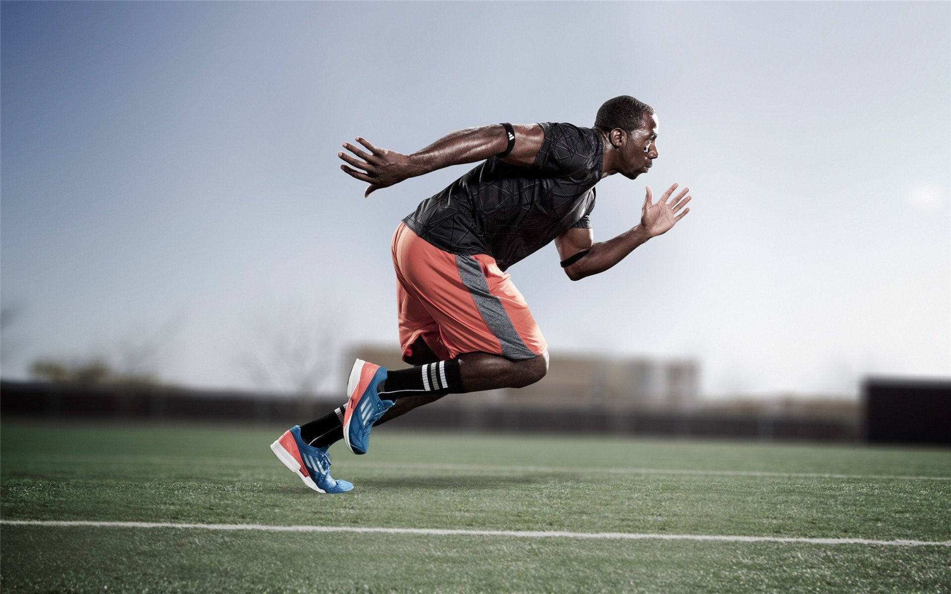 巴黎赢得潇洒,姆巴佩全场都在微笑,巴黎续约姆巴佩